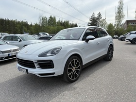 Porsche Cayenne vaihtoauto