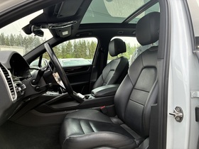 Porsche Cayenne vaihtoauto