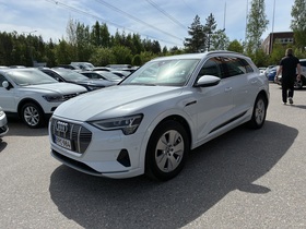 Audi e-tron vaihtoauto