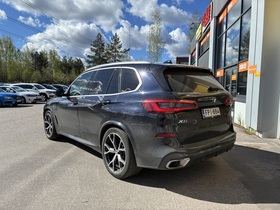BMW X5 vaihtoauto