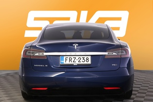 Tesla Model S vaihtoauto