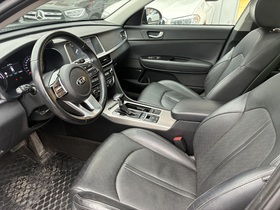 Kia Optima vaihtoauto