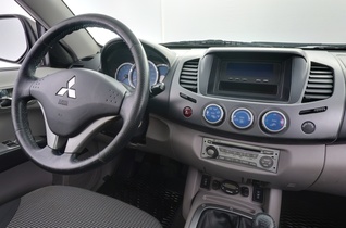 Mitsubishi L200 vaihtoauto