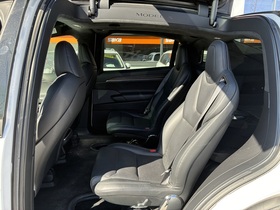 Tesla Model X vaihtoauto