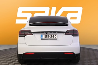 Tesla Model X vaihtoauto