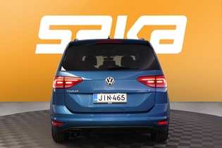 Volkswagen Touran vaihtoauto