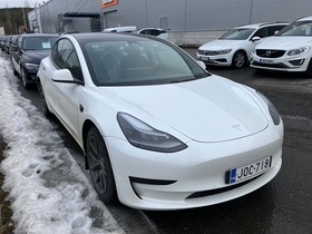 Tesla Model 3 vaihtoauto