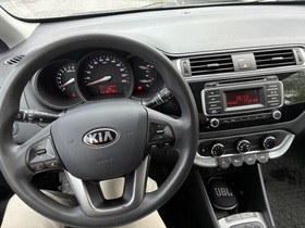 Kia Rio vaihtoauto