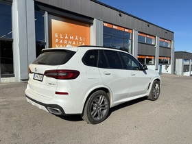 BMW X5 vaihtoauto