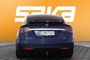 Tesla Model X vaihtoauto