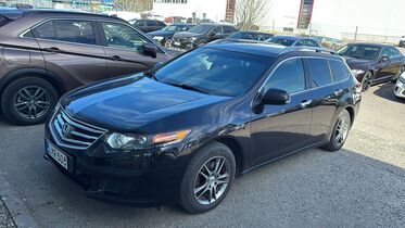 Honda Accord vaihtoauto