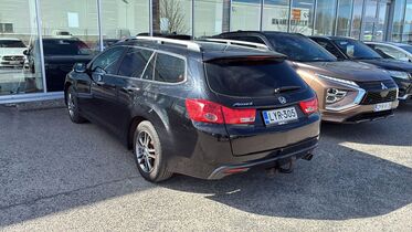 Honda Accord vaihtoauto