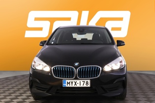 BMW 225 vaihtoauto