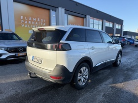 Peugeot 5008 vaihtoauto