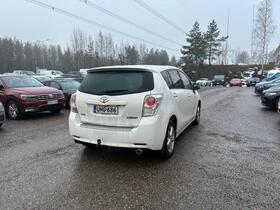 Toyota Verso vaihtoauto