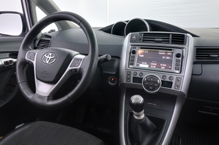 Toyota Verso vaihtoauto