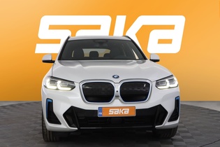 BMW iX3 vaihtoauto