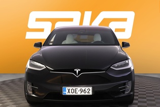 Tesla Model X vaihtoauto