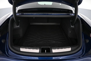 Porsche Taycan vaihtoauto