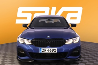 BMW 330 vaihtoauto