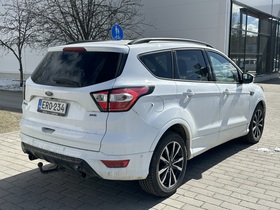 Ford Kuga vaihtoauto