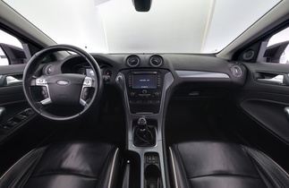 Ford Mondeo vaihtoauto