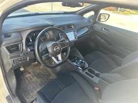 Nissan Leaf vaihtoauto