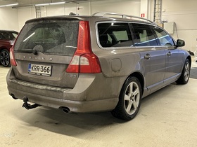 Volvo V70 vaihtoauto