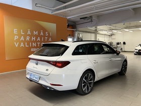 SEAT Leon Sportstourer vaihtoauto