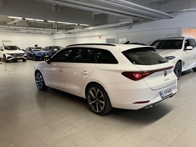 SEAT Leon Sportstourer vaihtoauto