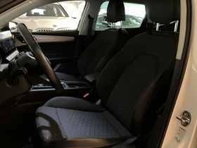 SEAT Leon Sportstourer vaihtoauto