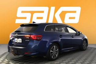 Toyota Avensis vaihtoauto