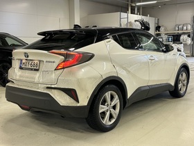 Toyota C-HR vaihtoauto