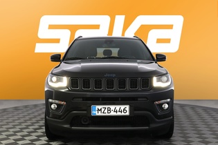 Jeep Compass vaihtoauto