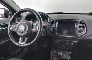Jeep Compass vaihtoauto