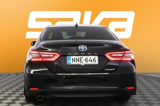 Toyota Camry vaihtoauto