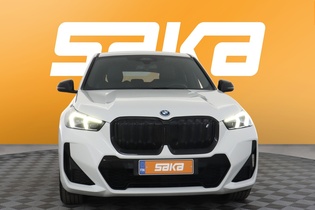 BMW iX1 vaihtoauto