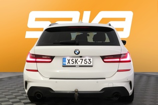 BMW 330 vaihtoauto