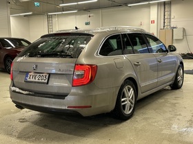 Skoda Superb vaihtoauto