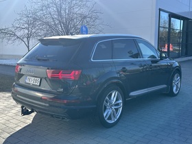 Audi Q7 vaihtoauto