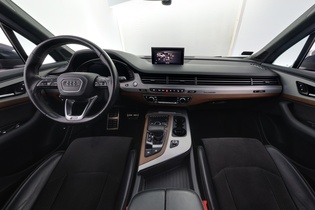 Audi Q7 vaihtoauto