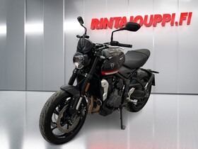 Triumph TR vaihtoauto