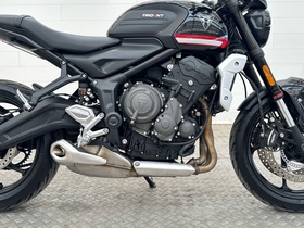 Triumph TR vaihtoauto