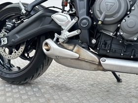 Triumph TR vaihtoauto