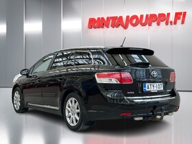 Toyota Avensis vaihtoauto