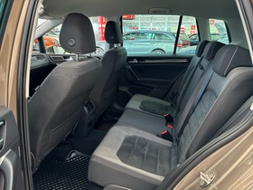 Volkswagen Golf Sportsvan vaihtoauto