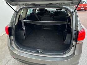 Kia Carens vaihtoauto