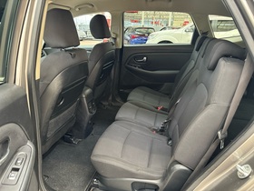 Kia Carens vaihtoauto