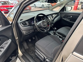 Kia Carens vaihtoauto