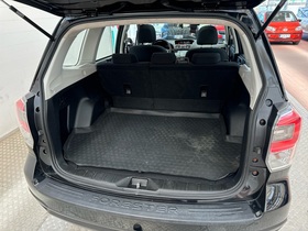 Subaru Forester vaihtoauto